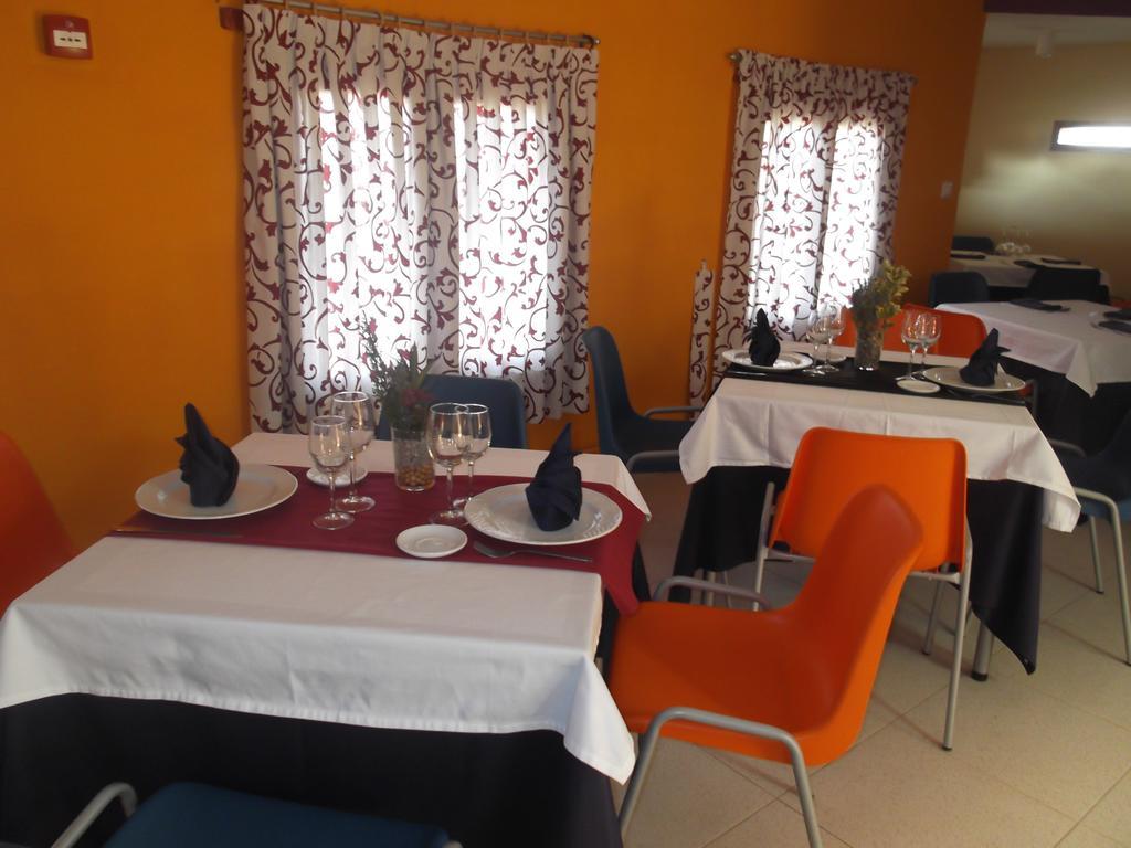Albergue Cetina Luaran gambar